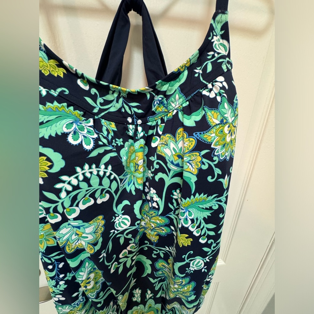 Land’s End Tankini Top, Size 12, Navy with floral print - Picture 8 of 11